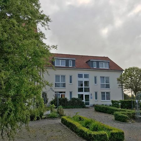 Hafenresidenz - Ferienwohnung 37 Wiek auf Rügen エクステリア 写真